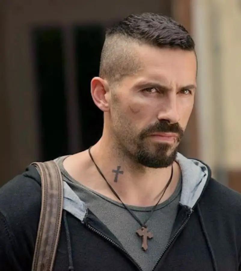 Military-Inspired Crew Cut